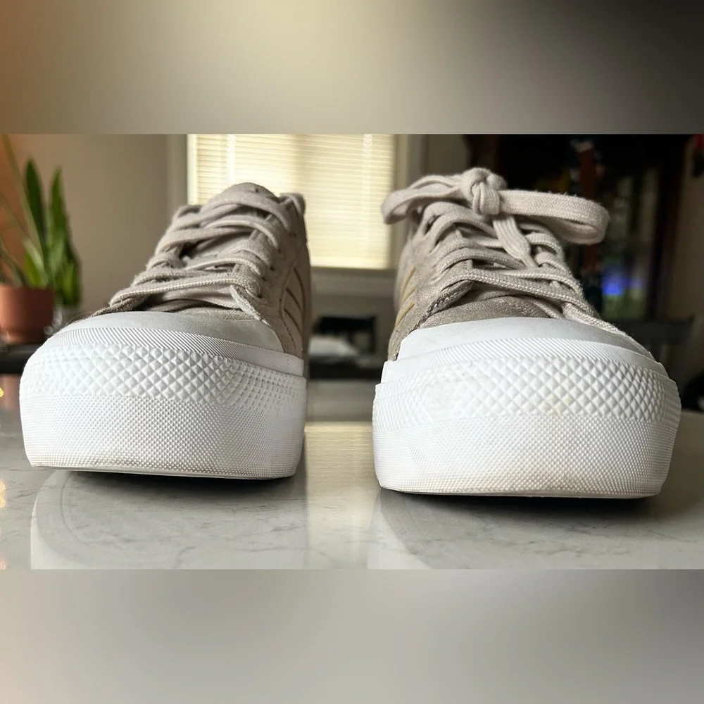 Adidas Women’s Bravada 2.0 Platform Wonder Beige Canvas Sneaker - Picture 12 of 15